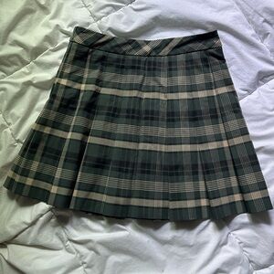 Aritzia Sunday Best pleated mini skirt